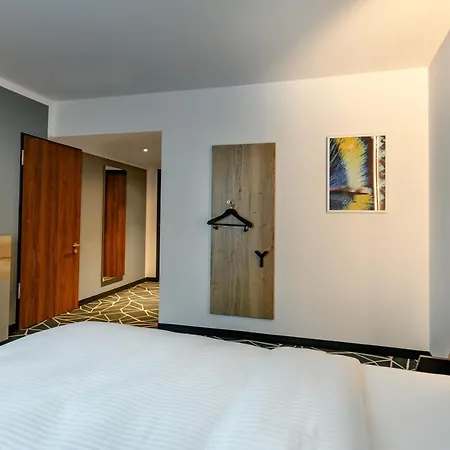 Отель Ibis Styles Ашаффенбург Экстерьер фото