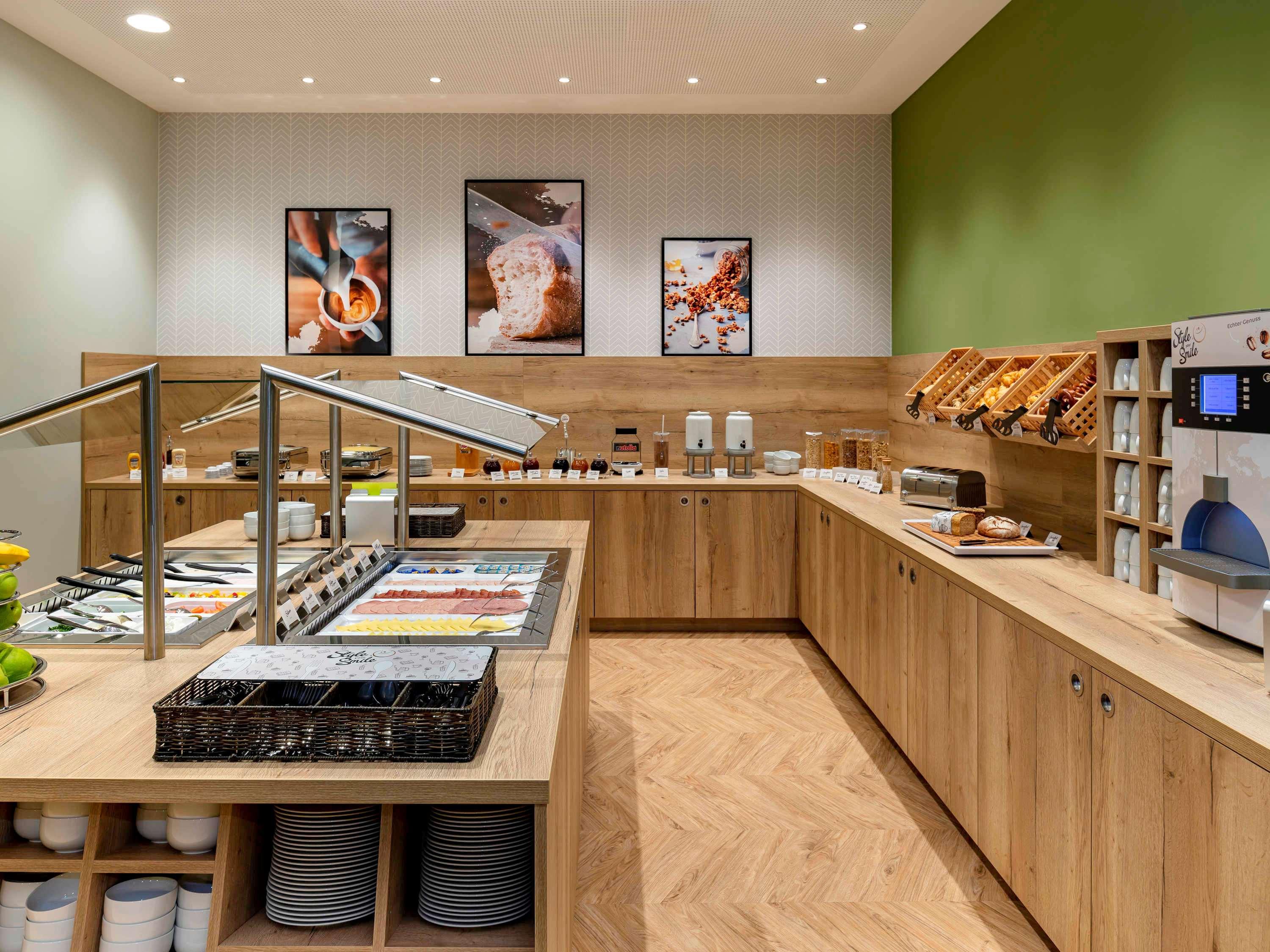 Ibis Styles 3*