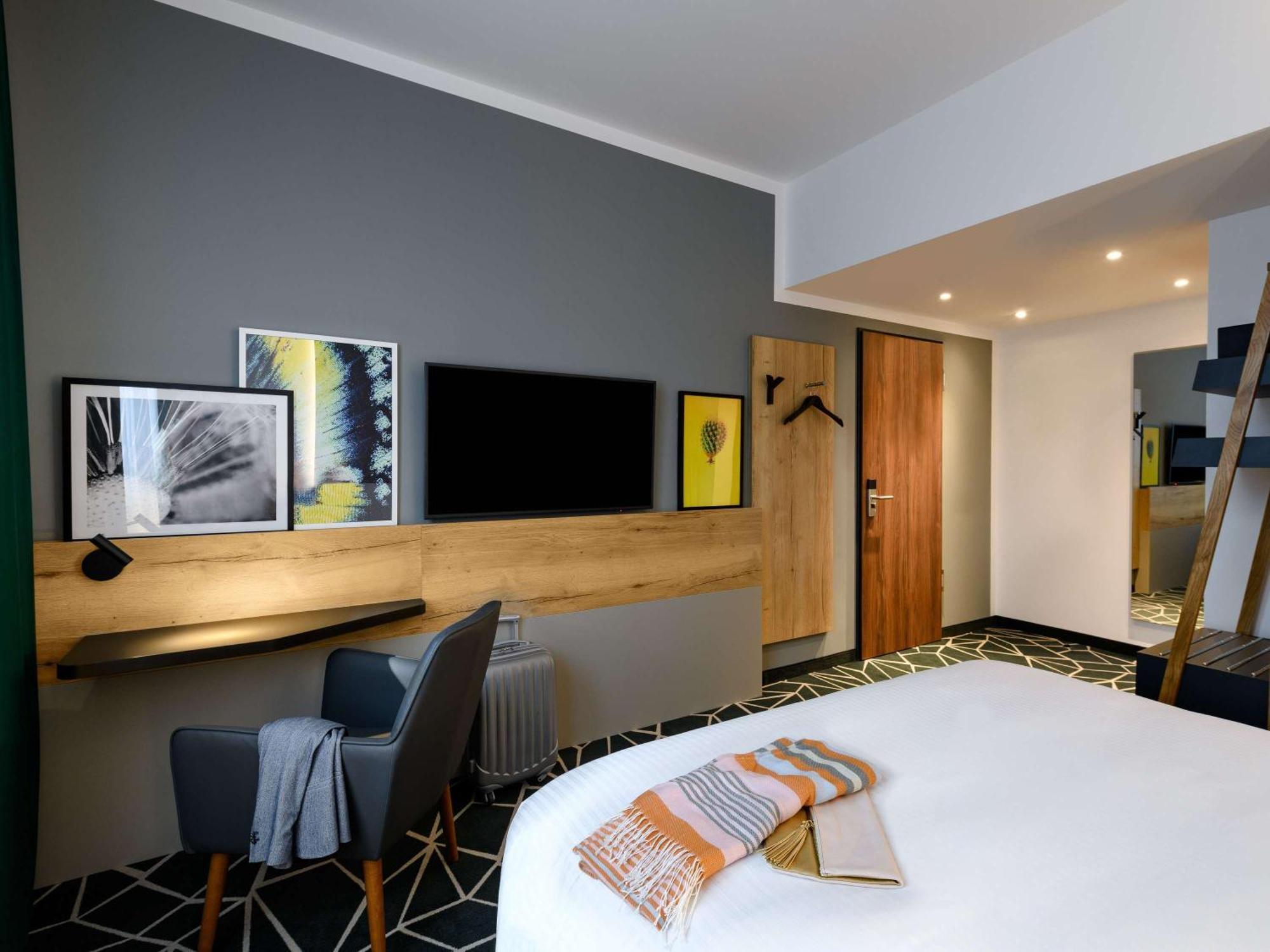Ibis Styles Hotel 3*